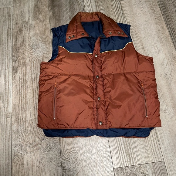 Vintage St Moritz down reversible brown navy blue puffer vest - Picture 6 of 10
